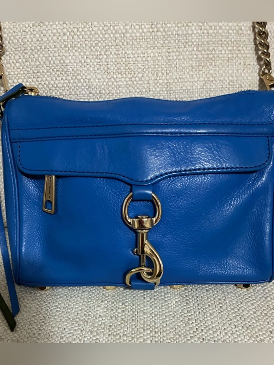 Rebecca
Minkoff EUC Blue Leather
Crossbody Bag, w/Silver-Tone
Accents - Picture 3 of 12
